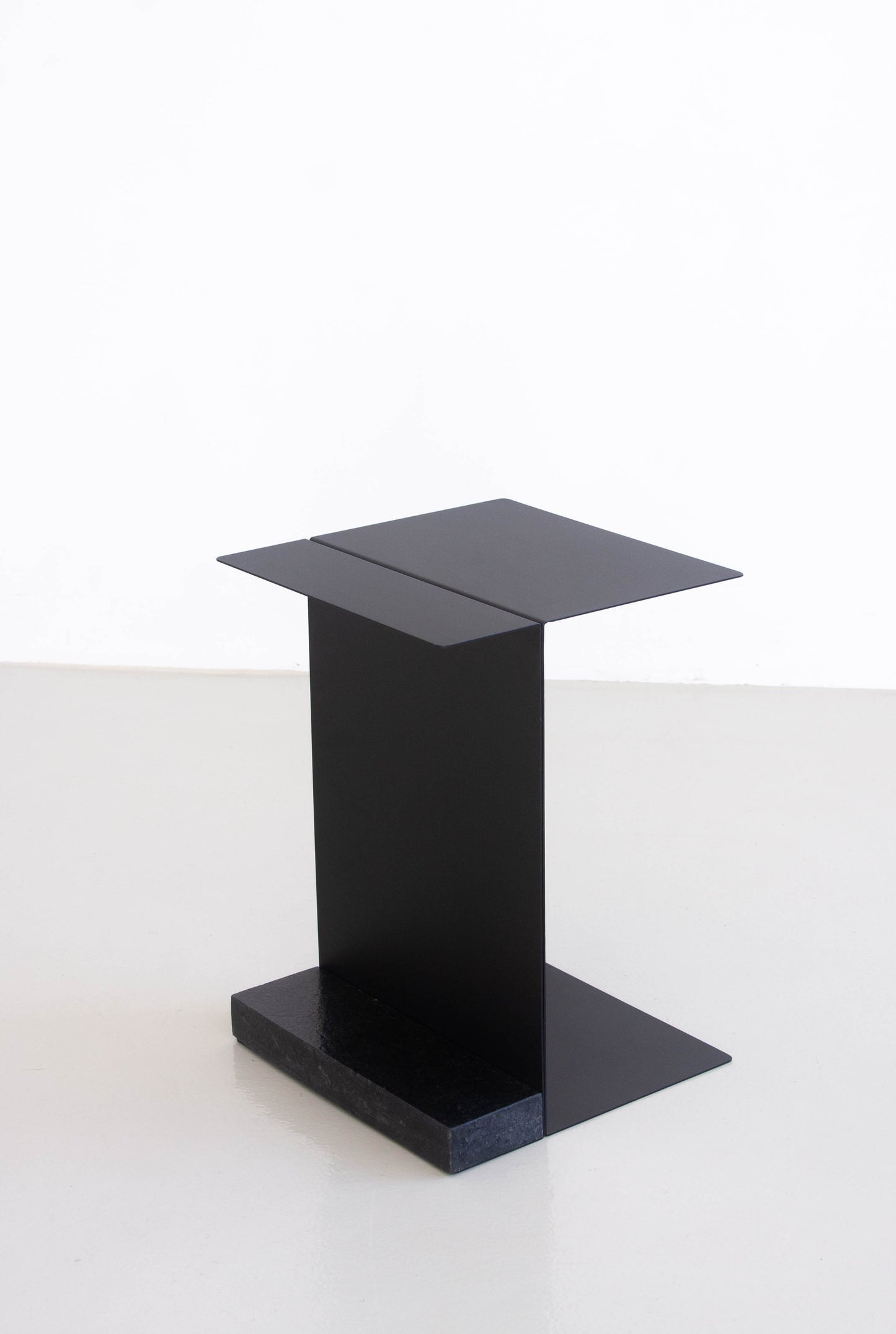 Mesa lateral Coff (Quadrada)