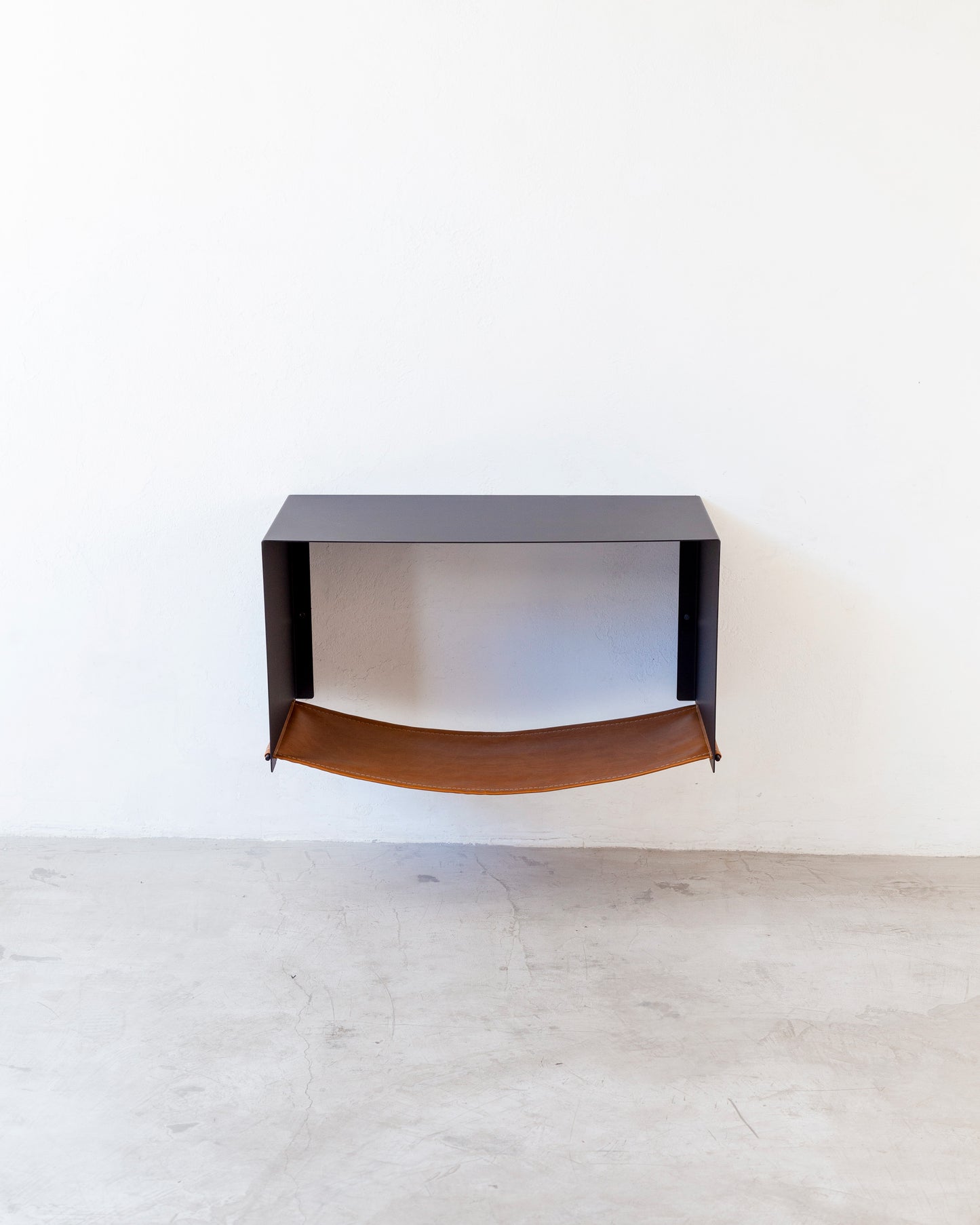 Mesa de cabeceira Solo (suspensa)