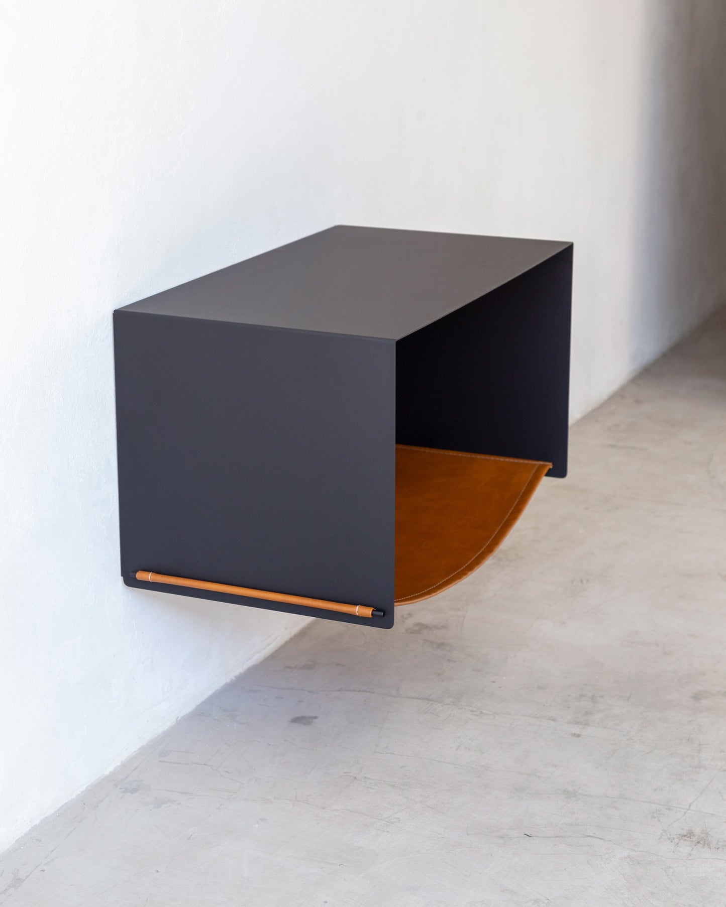 Mesa de cabeceira Solo (suspensa)