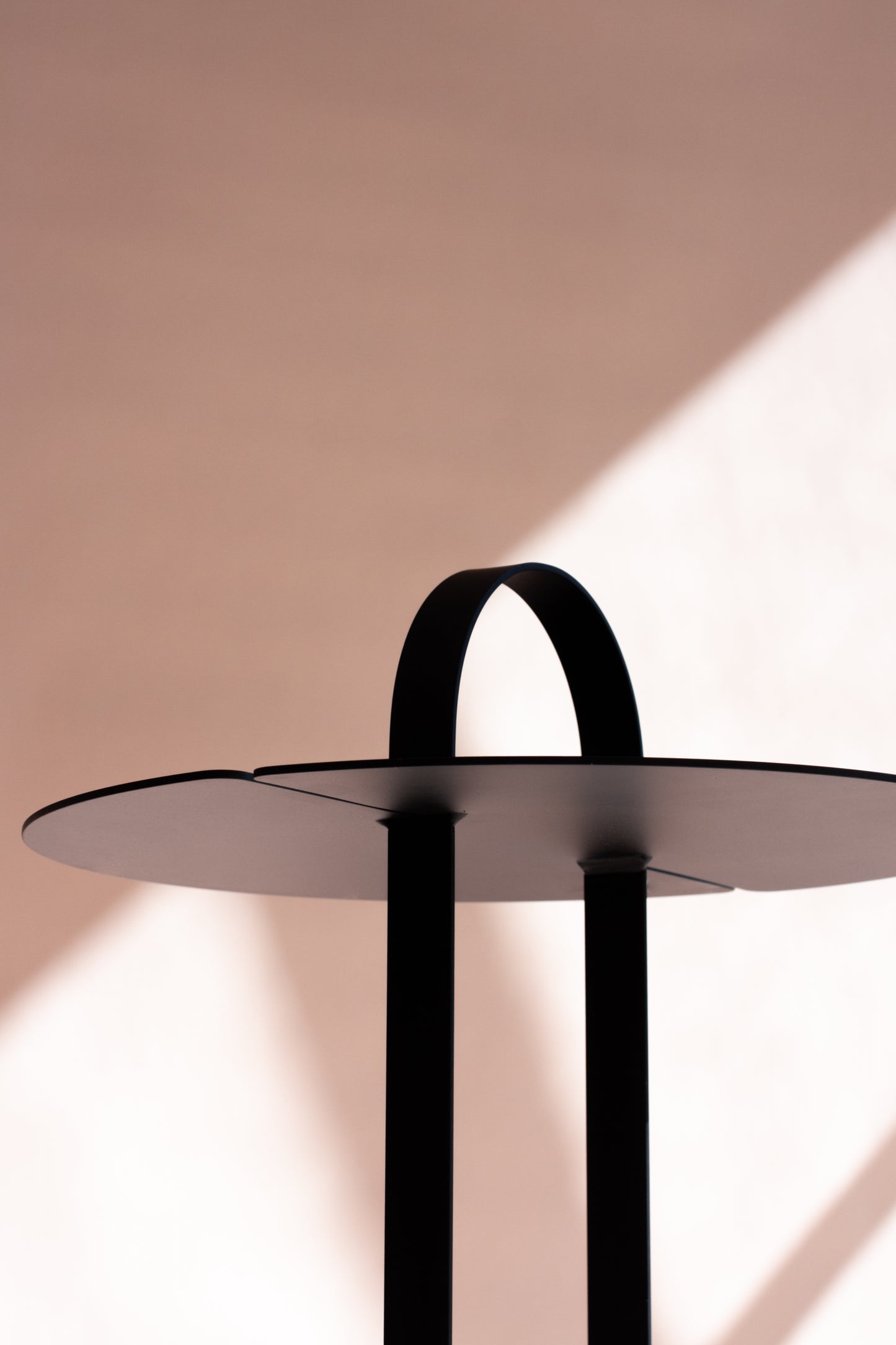 Mesa lateral Fenda (c/ alça)