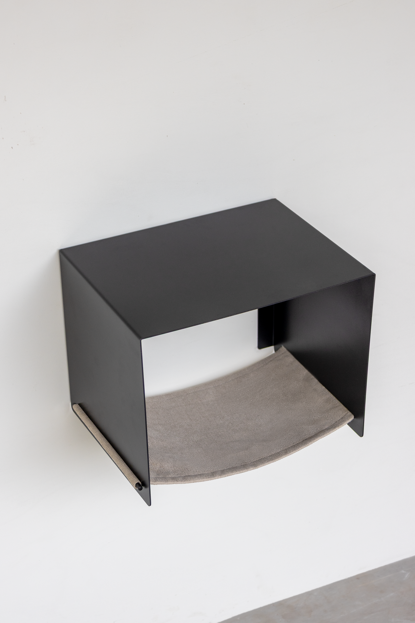 Mesa de cabeceira Solo (suspensa)