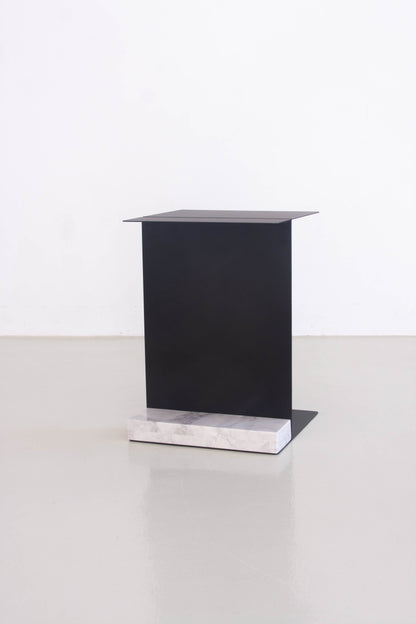 Mesa lateral Coff (Quadrada)