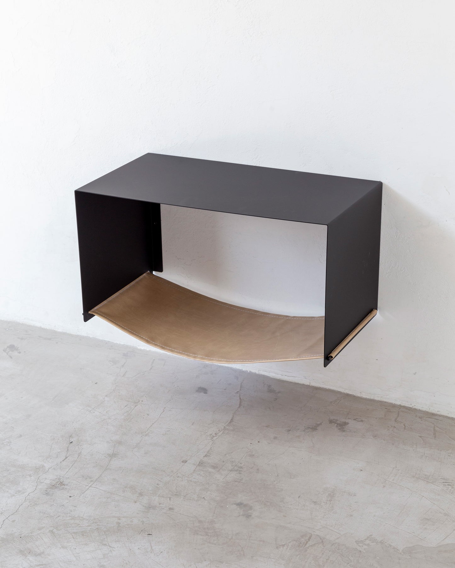 Mesa de cabeceira Solo (suspensa)